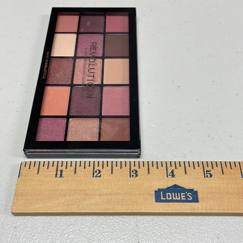 Eye shadow make up - Picture 4 of 4